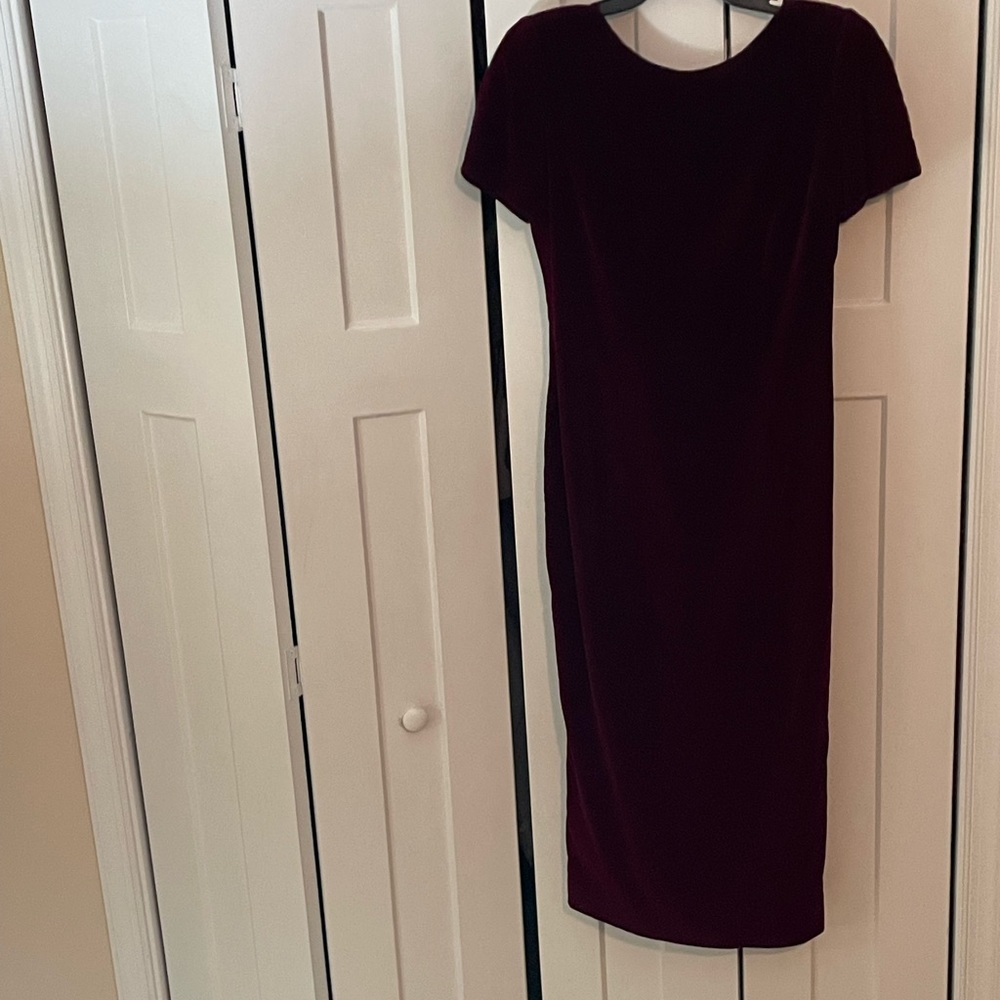 That little Red dress